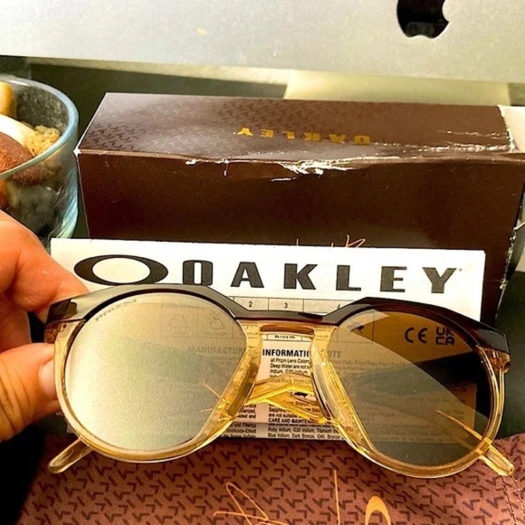 Oakley Other - Oakley Kylian Mbappé Sunglasses oo9242 signature series hstn 🕶️☀️
